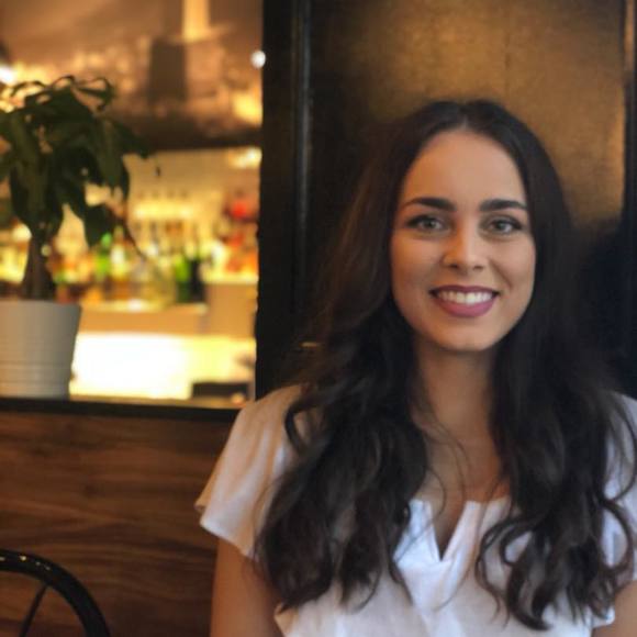 Meet your Posher, Veronica - Picture 1 of 1